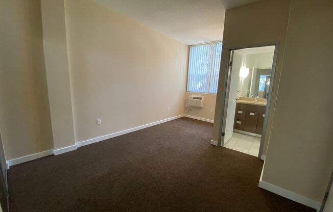 2 beds, 2 baths, 750 sqft, $2,295, Unit 358