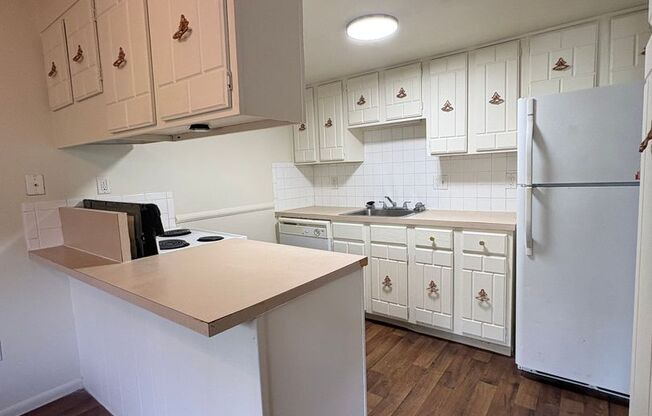 Carr Apartments | 1, 2 & 3 Bedroom Apartments in Lakewood!