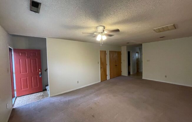 2 beds, 1.5 baths, $1,025, Unit #11