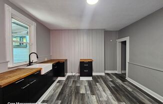 2 beds, 1 bath, $1,250