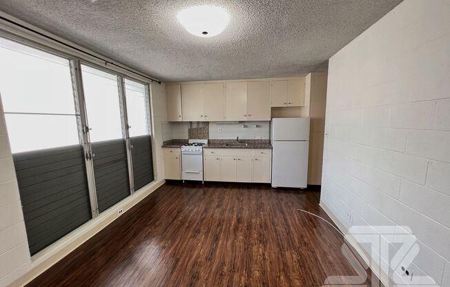 1 bed, 1 bath, 400 sqft, $1,525, Unit 207