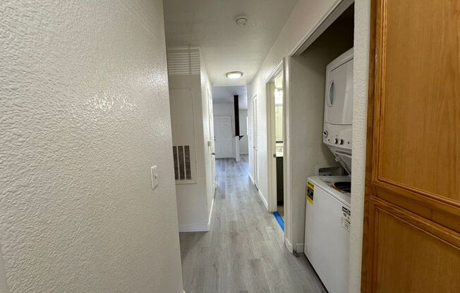 3 beds, 2 baths, $1,345, Unit # 2154