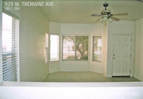 929 W TREMAINE AVE