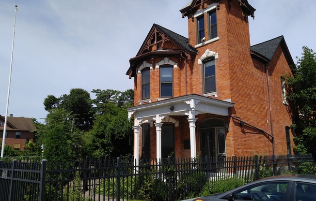 Beuatiful 5 bedroom home for rent in historic "Bulls Head" District, near city rejuvenation projects