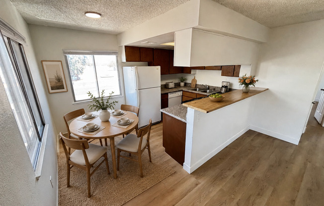 3431 E Cheyenne Ave Unit C