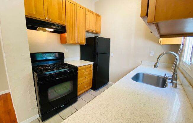 1 bed, 1 bath, 675 sqft, $1,595, Unit #6