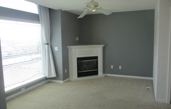 3 beds, 2.5 baths, $2,600