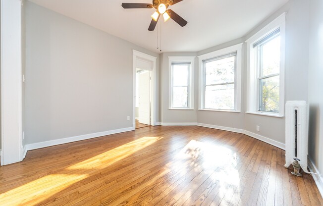 1204 Lexington