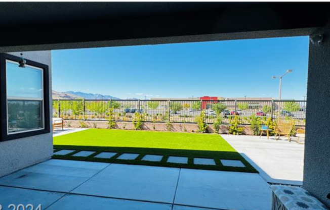 9836 Starlight Ridge