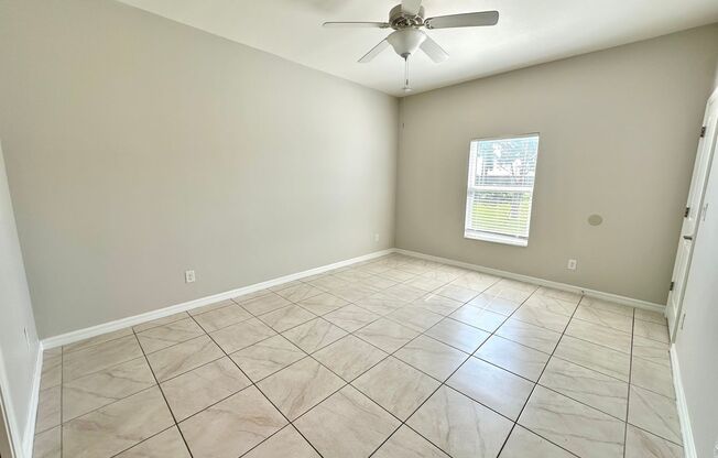 Modern & Spacious 4 Bed, 2 Bath with 2 Car Garage Available Now in Punta Gorda