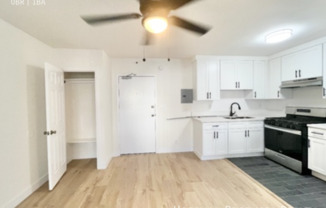 1625 N NORMANDIE AVE