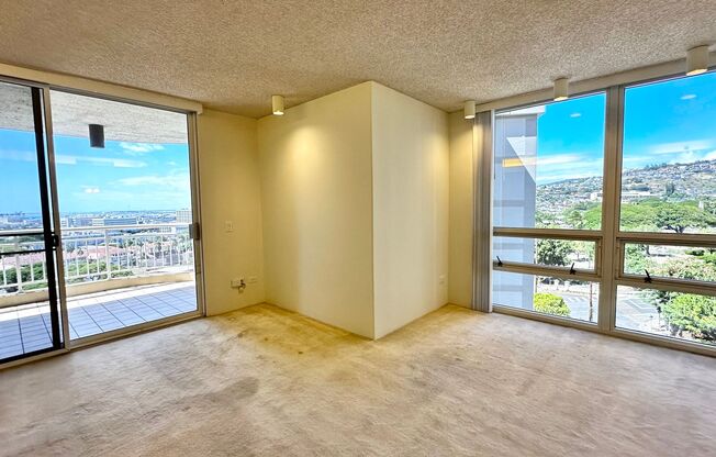 SPACIOUS 2 BED/2 BATH/2 PRKG in the highly desired Nuuanu Parkside - W/D, Lanai, Central AC & more!!!