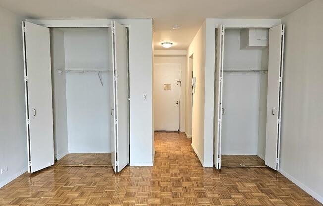 Studio, 1 bath, 407 sqft, $2,950, Unit 4-NN