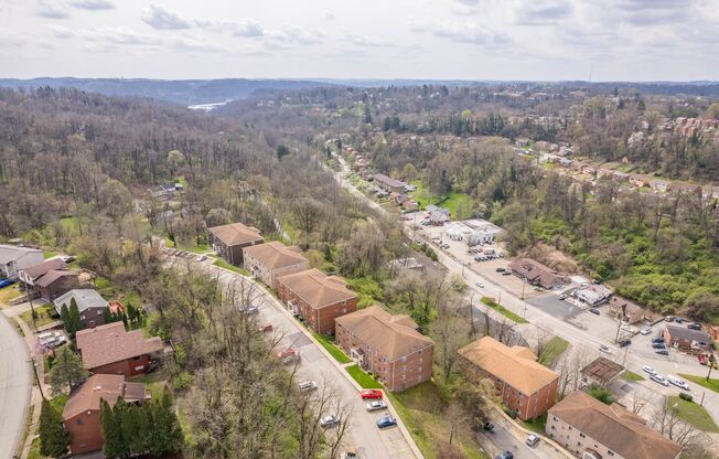 1 bed, 1 bath, $999, Unit 100 F