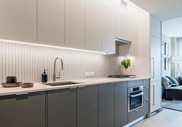 Studio, 1 bath, $4,550, Unit S14G