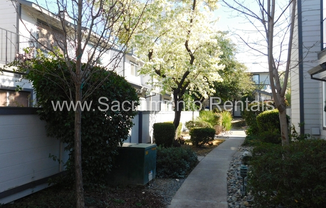 2 beds, 2.5 baths, $1,695