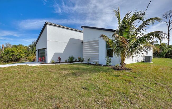BRAND NEW Home! Modern, energy efficient home with ALL of the upgrades! North Port, FL