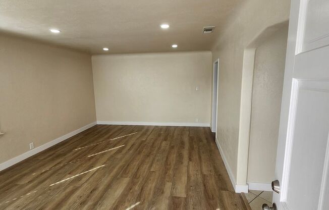 Remodel 2-Bed, 1-Bath corner lot Home for Rent in Pomona