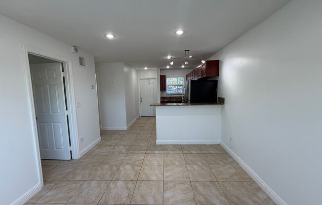 Davie Commons Apts LLC