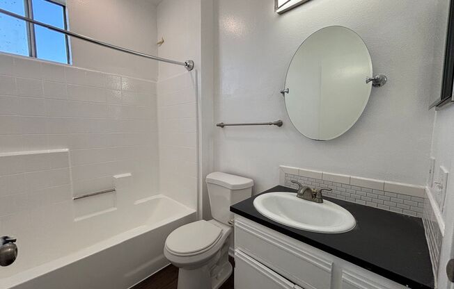 2 beds, 2 baths, 1,100 sqft, $2,148, Unit 401