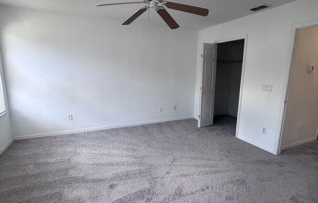 3 beds, 2.5 baths, $1,700
