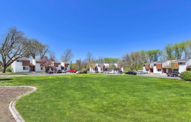 3 beds, 1.5 baths, 1,200 sqft, $1,750, Unit 5454-3