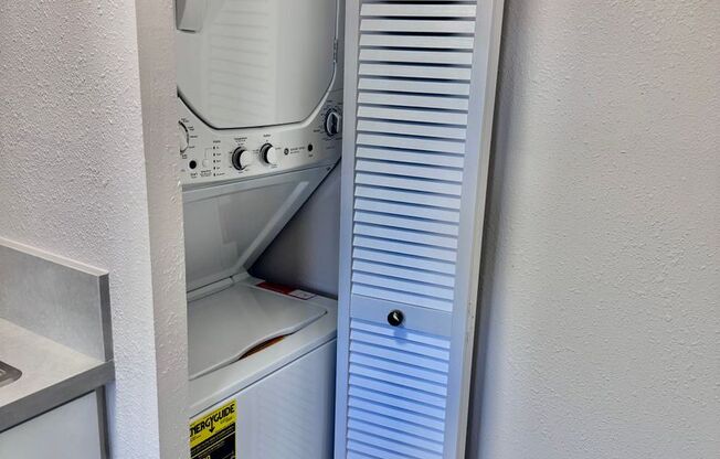 1 bed, 1 bath, 680 sqft, $1,535, Unit 82A