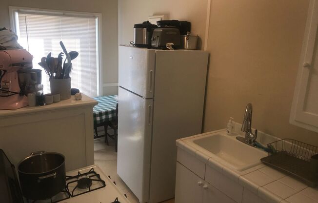 Studio, 1 bath, $2,095, Unit 329