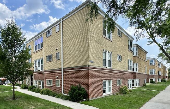 6727 CALIFORNIA