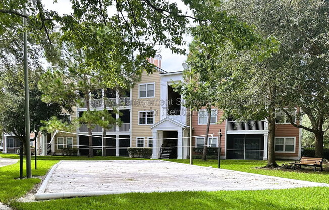 1 bed, 1 bath, 1,012 sqft, $1,425, Unit 536