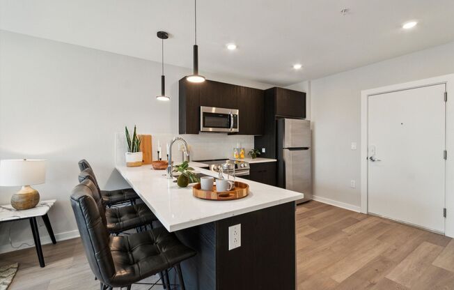 1 bed, 1 bath, 610 sqft, $1,545, Unit D205