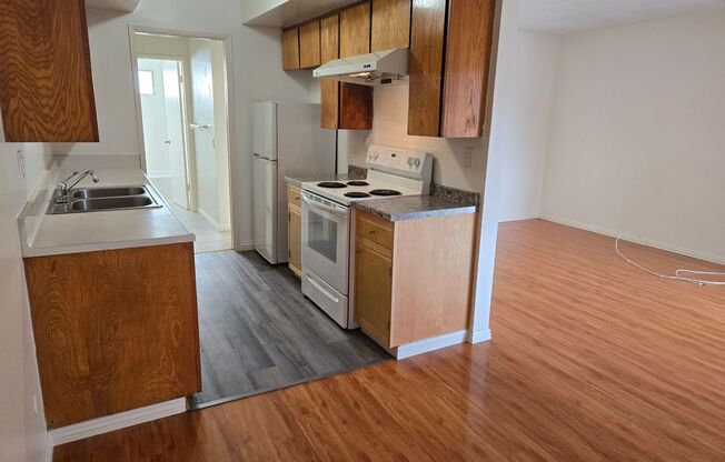 Stratford Apartments