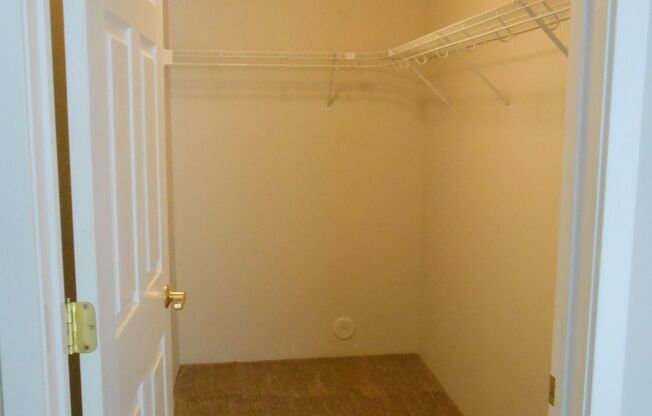 Selkirk Lodge Apartments
