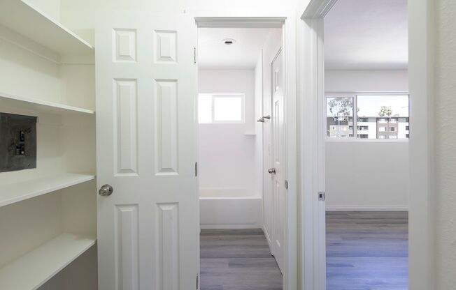 3 beds, 2 baths, 1,100 sqft, $3,195, Unit 59