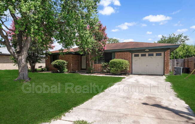 306 MDW DR
