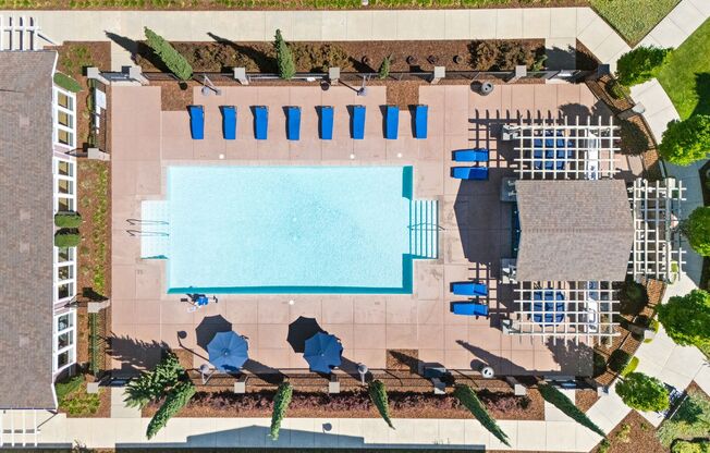 2 beds, 2 baths, 1,015 sqft, $1,685, Unit 140