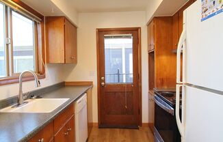 3200 3236 SW MARIGOLD ST