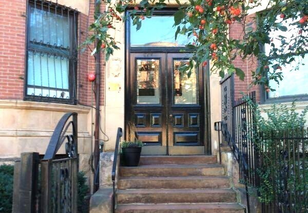 867 BEACON ST