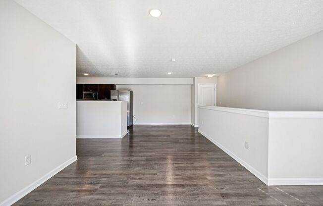 2 beds, 2 baths, 1,130 sqft, $1,880, Unit 29-4165