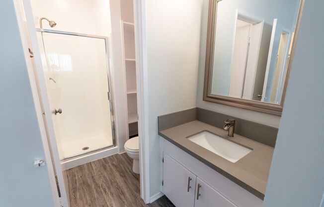 2 beds, 2 baths, 1,100 sqft, $2,198, Unit 43