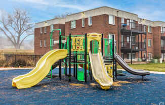 Rolling Hills Apartments, St Paul, MN