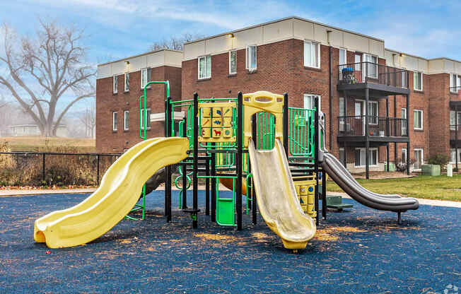 Rolling Hills Apartments, St Paul, MN