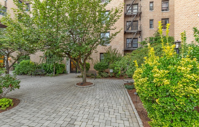 148 9 NORTHERN BLVD