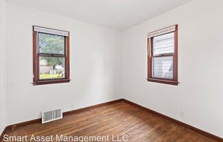 5035 N 27th St.