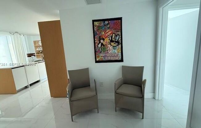 3 beds, 2 baths, 1,395 sqft, $7,250, Unit 460 NE 28th St # 2908