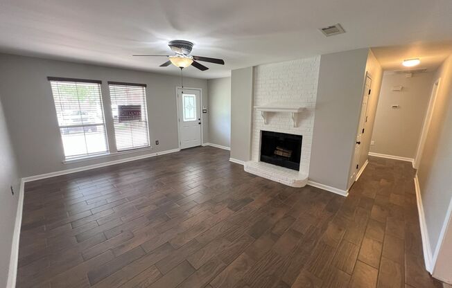 Charming updated 3 bedroom, 2 bath home in Lake Park Subdivision