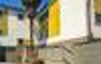 Tropics Apartments
