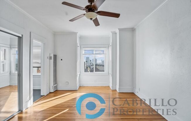 Casa Blanca Apartments