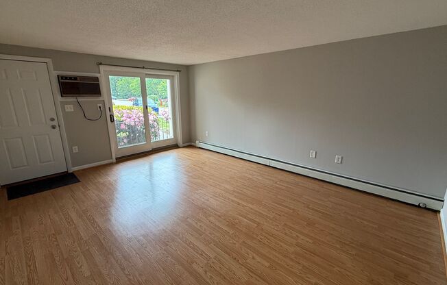 Walk to Downtown from this 1 Bedroom 1st Floor condo in Cocheco Court!