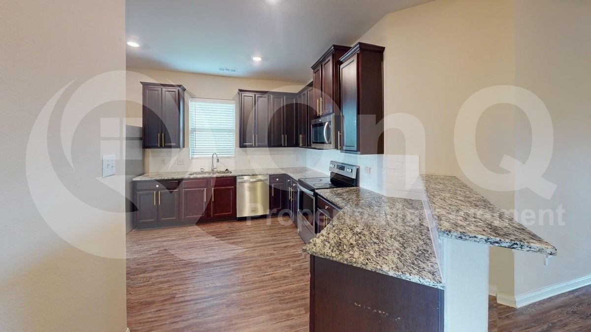 705 JUNEBERRY DR
